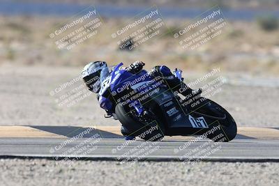 media/Oct-05-2025-CVMA (Sun) [[beeef4f201]]/Race 2-Supersport Middleweight/
